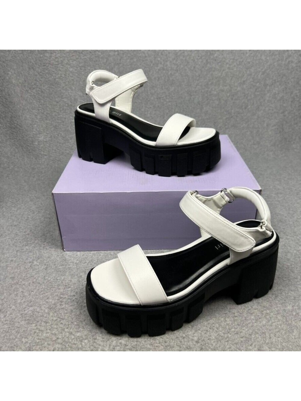 Y2K Madden Girl Womens Chunky Heel Sandals Size 10 M Platform Shoes 90s